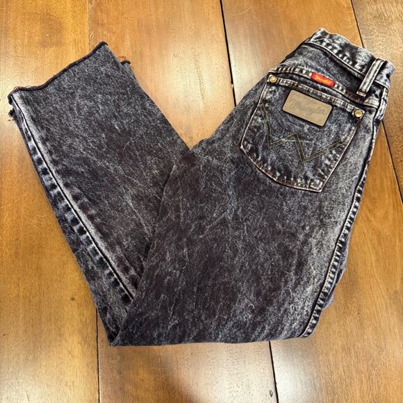 Wrangler Jeans High Rise Raw Hem Red Acid Wash Sz 3 Cowboycore Vintage USA Made - Picture 7 of 16